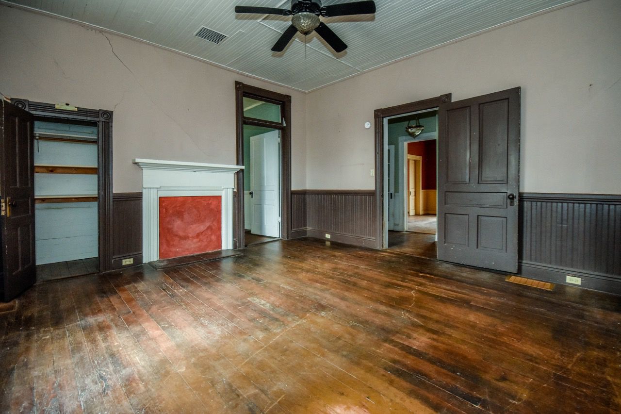 House Renovation (104).jpg